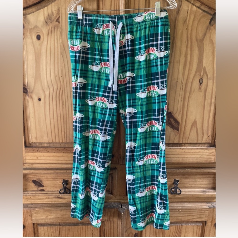 Men’s Friends Central Perk green pajama lounge pants - size S